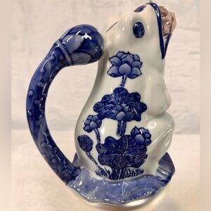 Vintage Majolica Blue & White Pottery Hand Painted Frog On A Lily Pad Pitcher